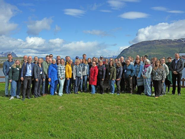 De 50 deltagerne som deltok på årets Nasjonalpark konferanse i Nordreisa nasjonalparkkommune. Foto: fortellfortell